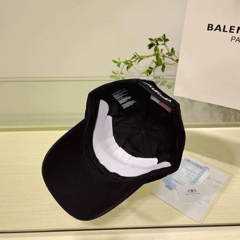 BALENCIAGA